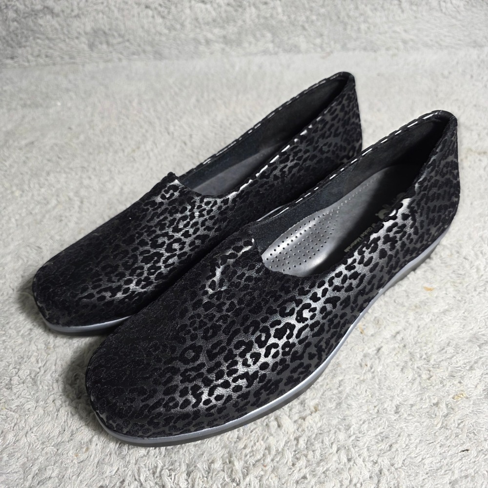 SAS Bliss Loafers Leopard Flex Fabric Low Wedge Heel Womens 11 Black NEW - Picture 2 of 8